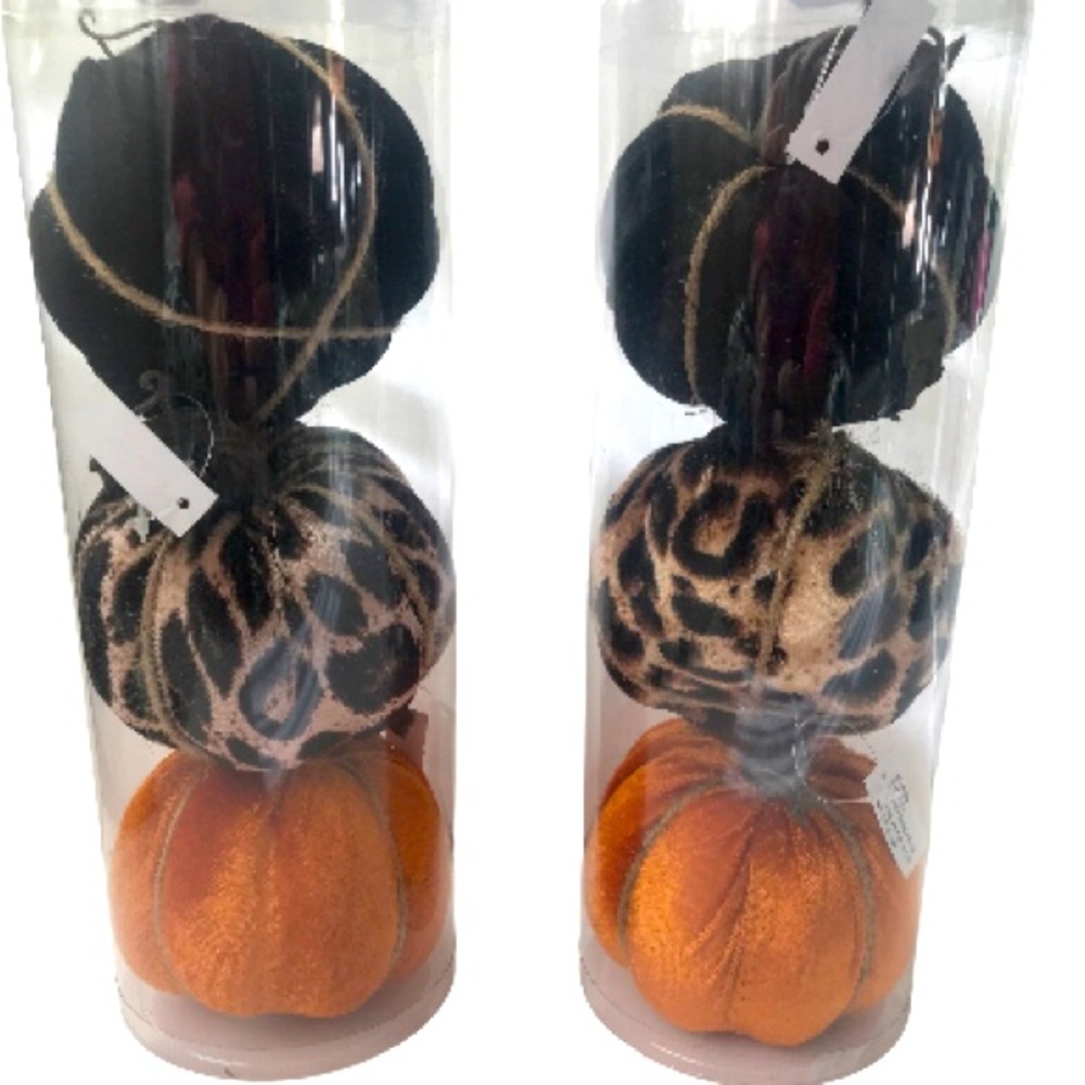 🎃 NEW (2) Sets of Fabric Decorative Pumpkins